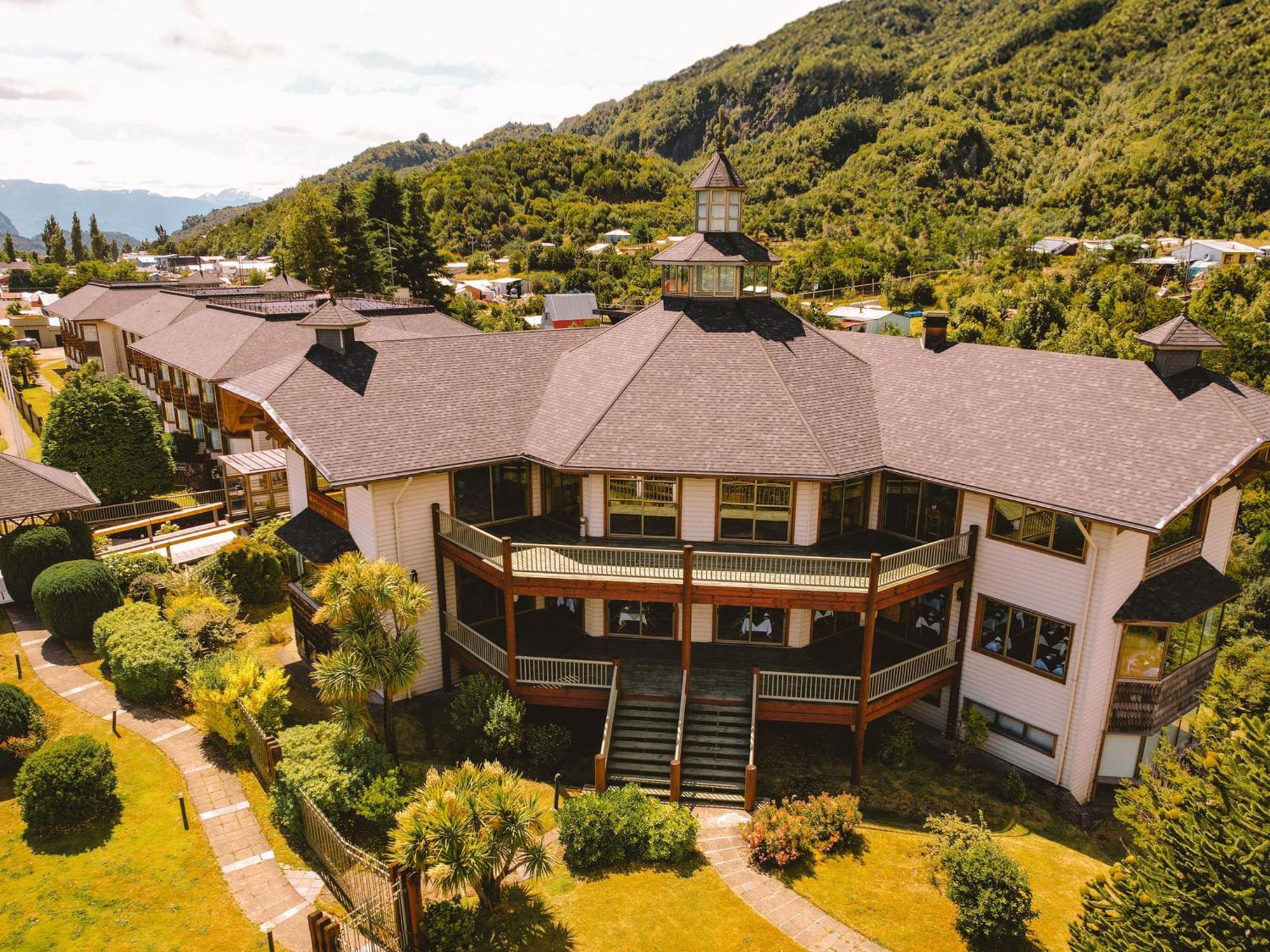 Loberias Del Sur Hotel Puerto Chacabuco Exterior photo