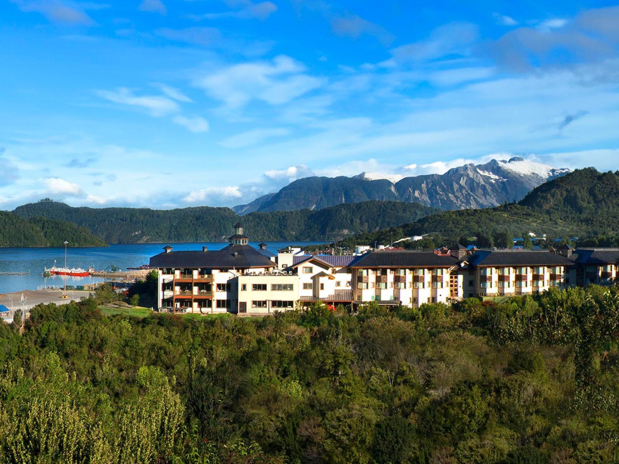 Loberias Del Sur Hotel Puerto Chacabuco Exterior photo