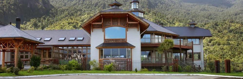 Loberias Del Sur Hotel Puerto Chacabuco Exterior photo